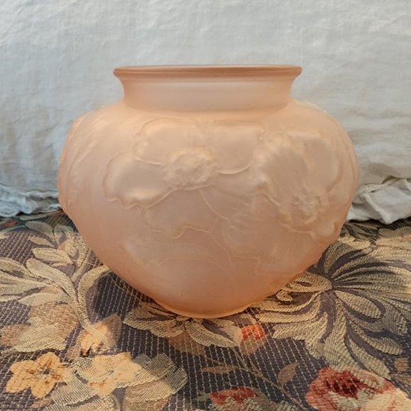 Tiffin Pink Glass Vase - Picture 7 of 7